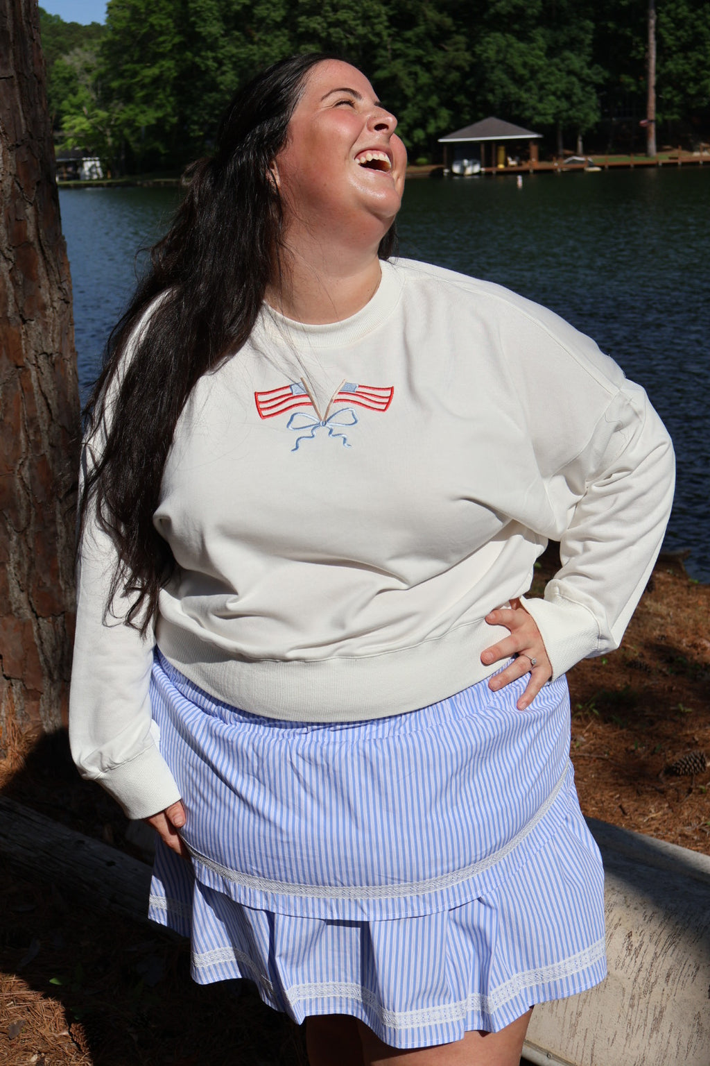 Bow and Glory Sweatshirt (Plus)