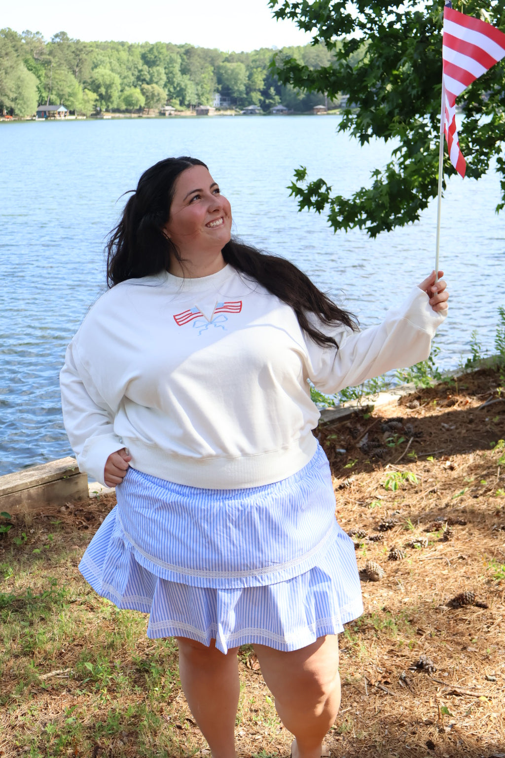 Bow and Glory Sweatshirt (Plus)