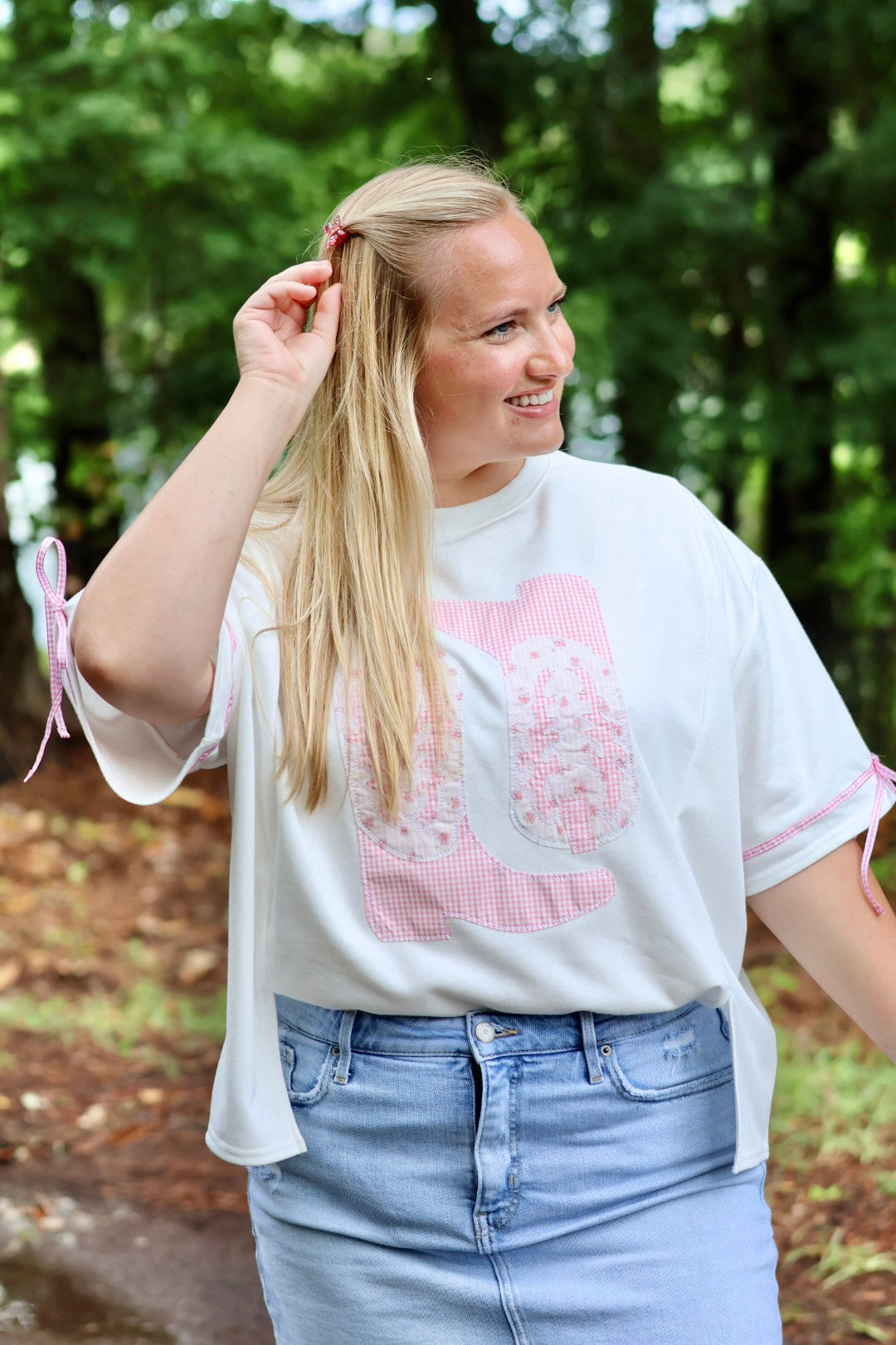 Blushin’ Boots Tee