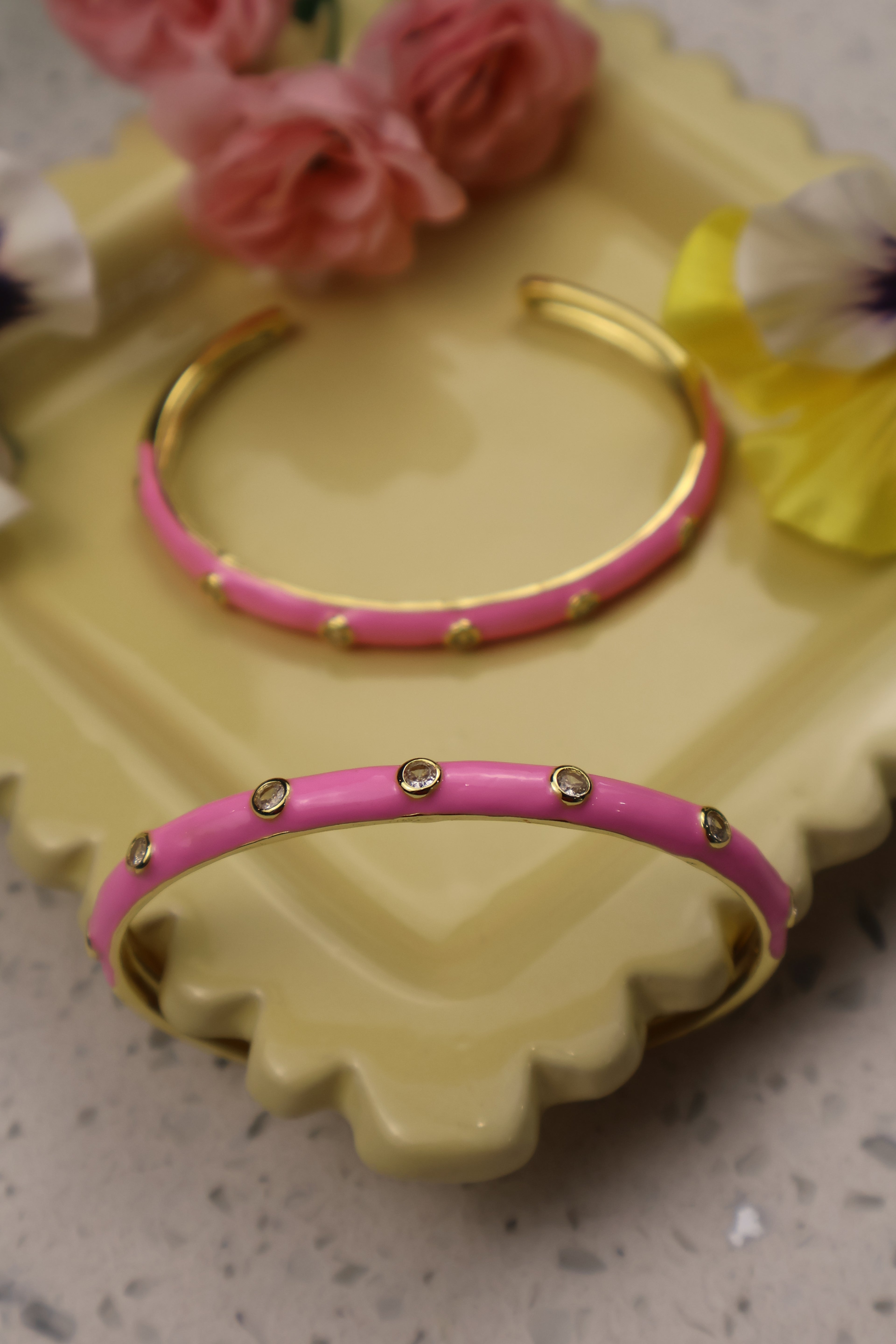 The Pretty Little Bracelet - Light Pink