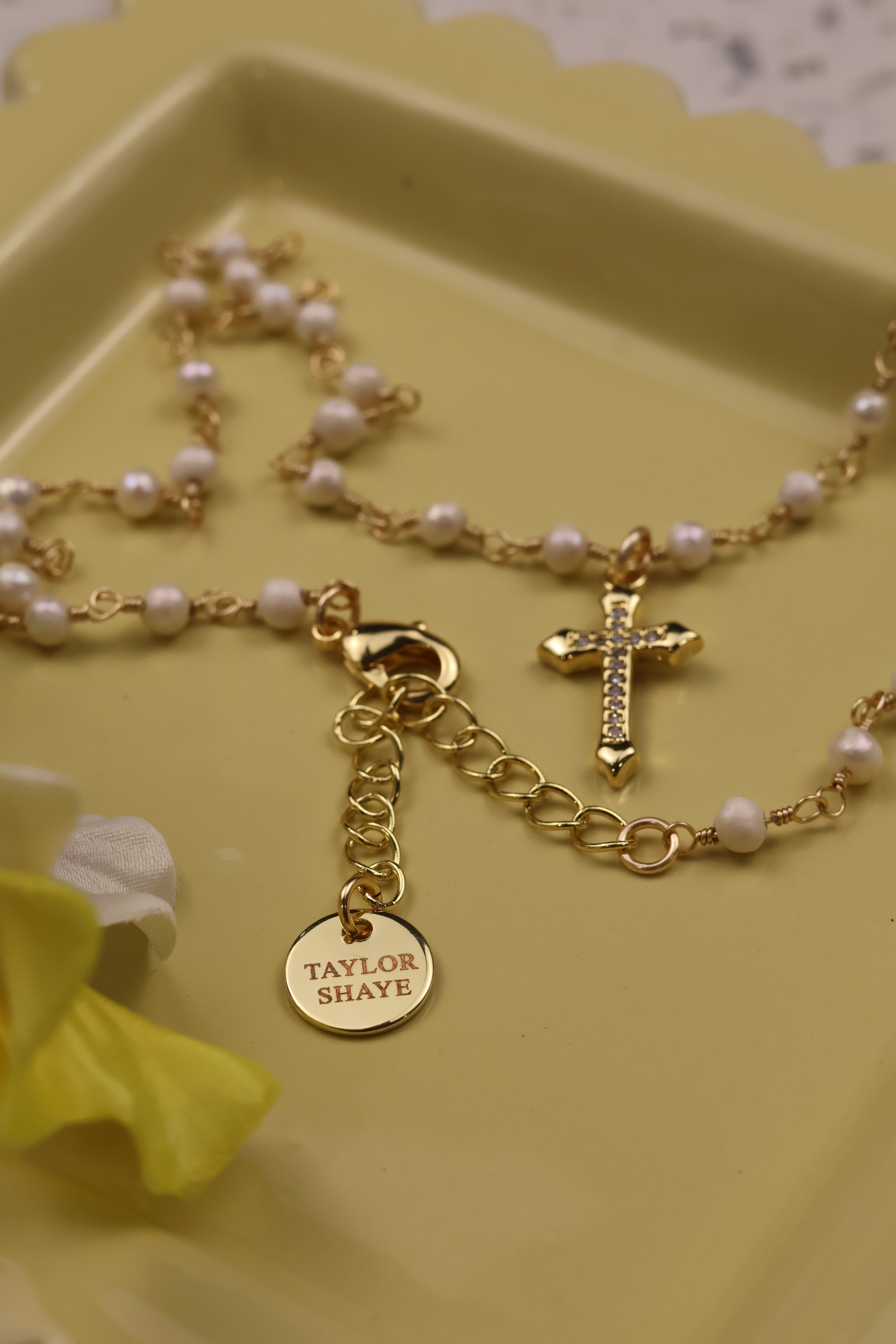 Faith & Pearls Necklace