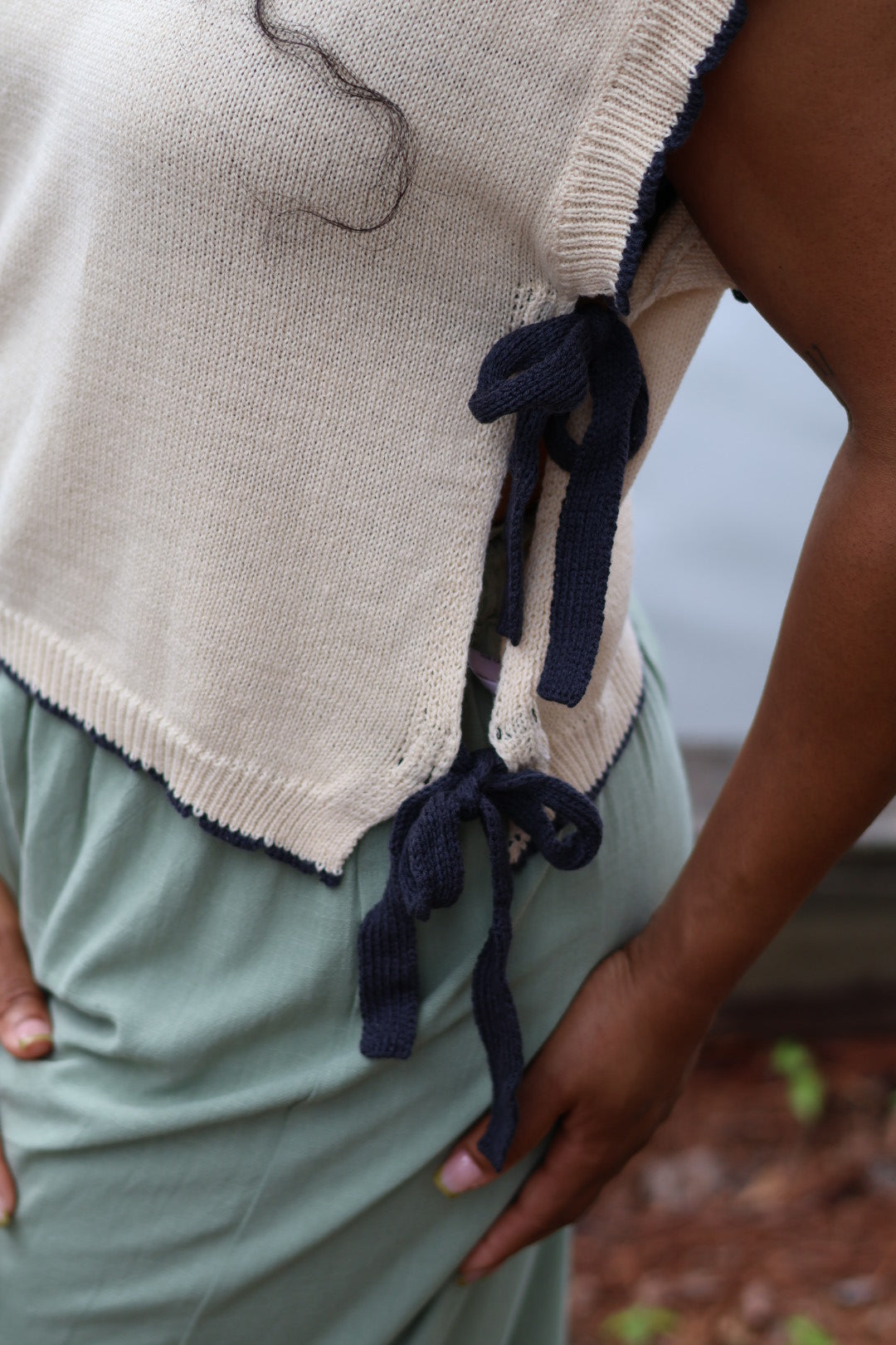 Side Note Ribbon Top - Warm Sand